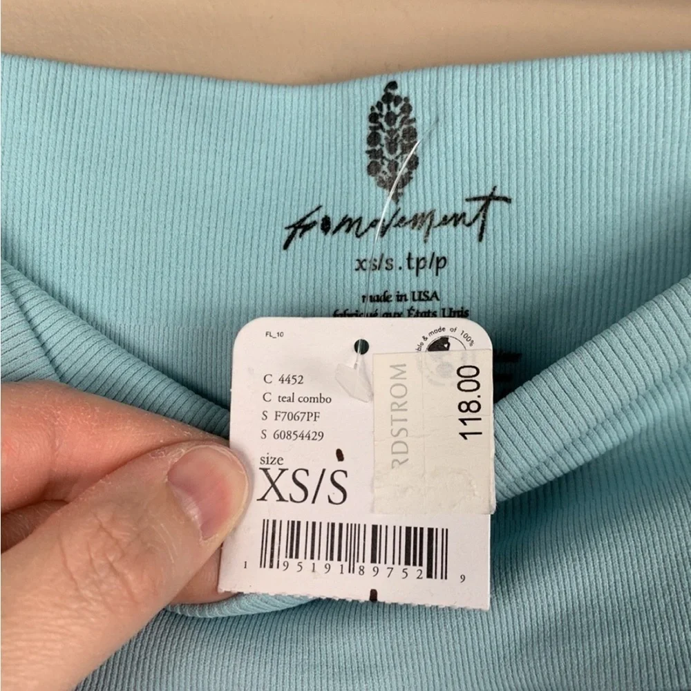 NWT Free people movement essence high waisted 7/8 leggings blue pink xs/sm